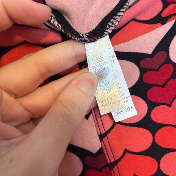 Lularoe Women’s Red and Pink Heart Patterned Casual Stretch Leggings Size OS - Picture 4 of 6